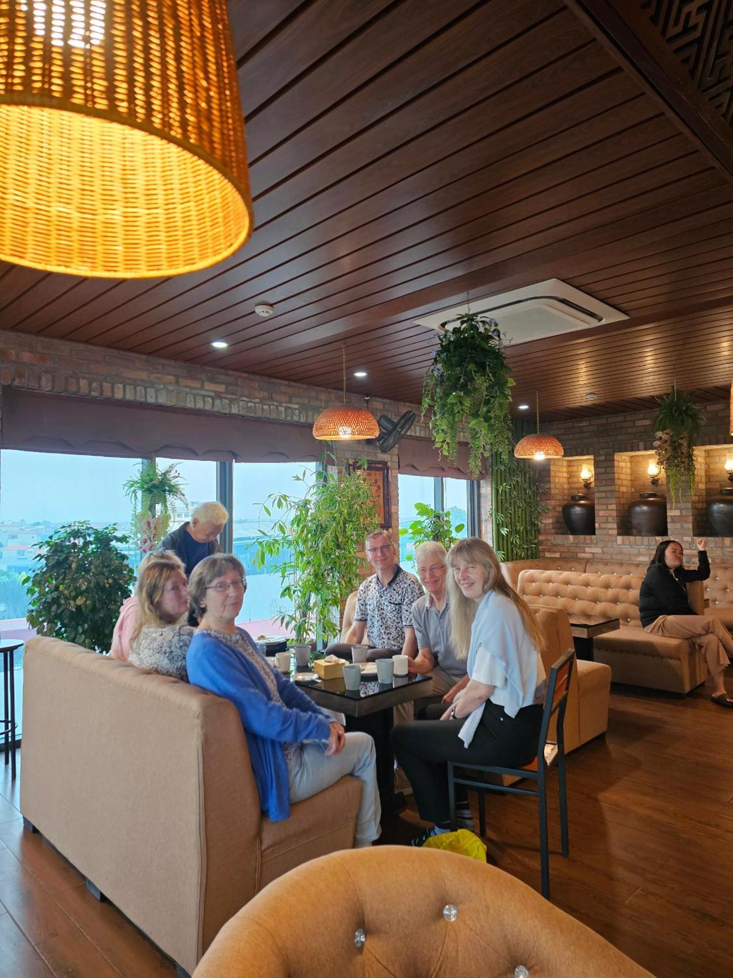 Kawasaki Noi Bai Hotel Bagian luar foto