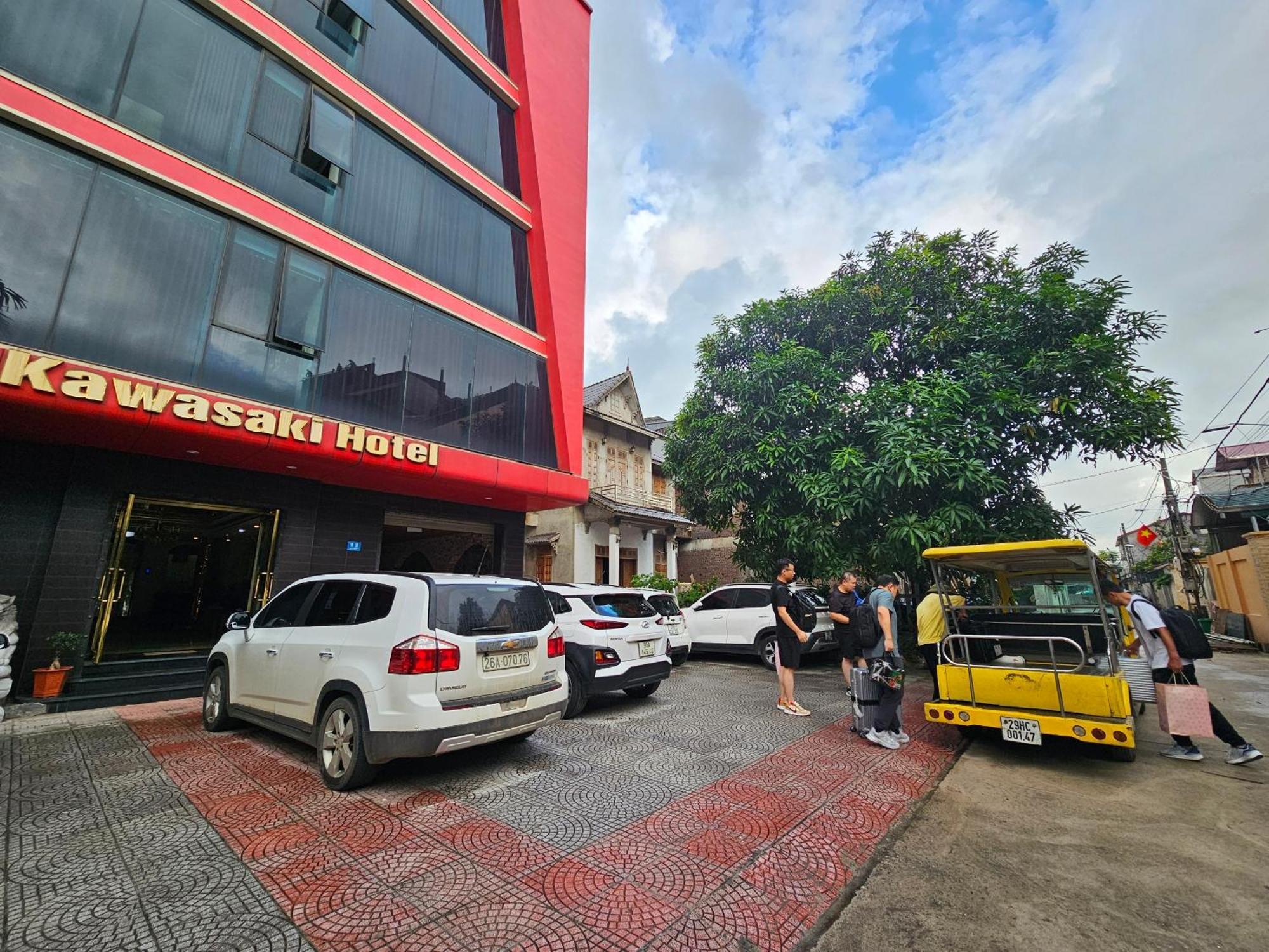Kawasaki Noi Bai Hotel Bagian luar foto